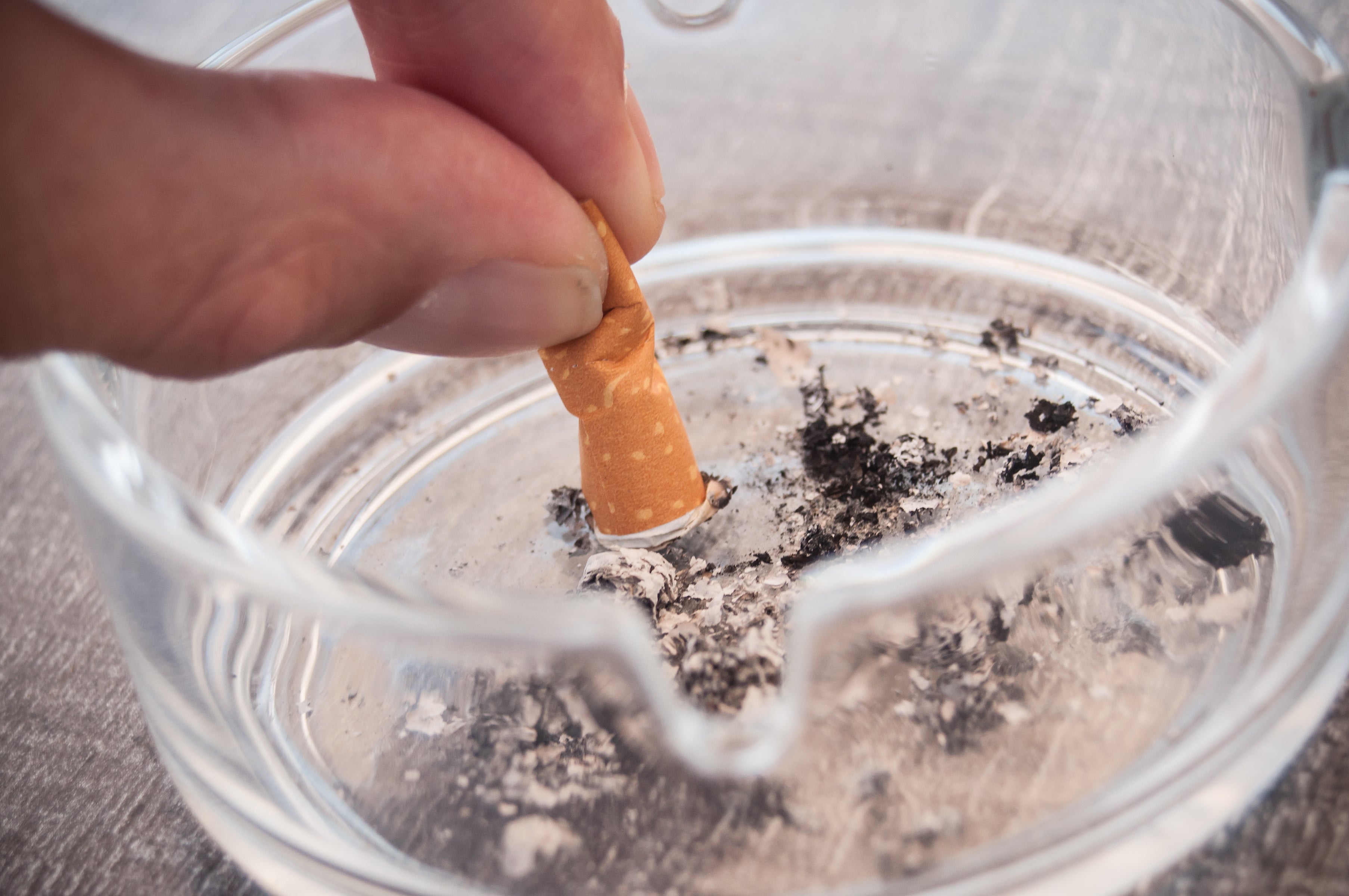 How passive smoking affects your child's lungs | Asthma + Lung UK